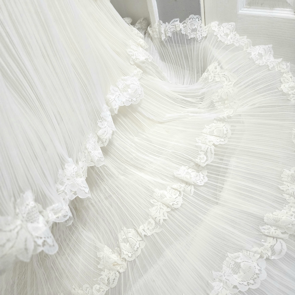 Vintage 80's White Lace Wedding Dress - Picture 8 of 16